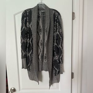 Black & Gray Open Cardigan Western Print